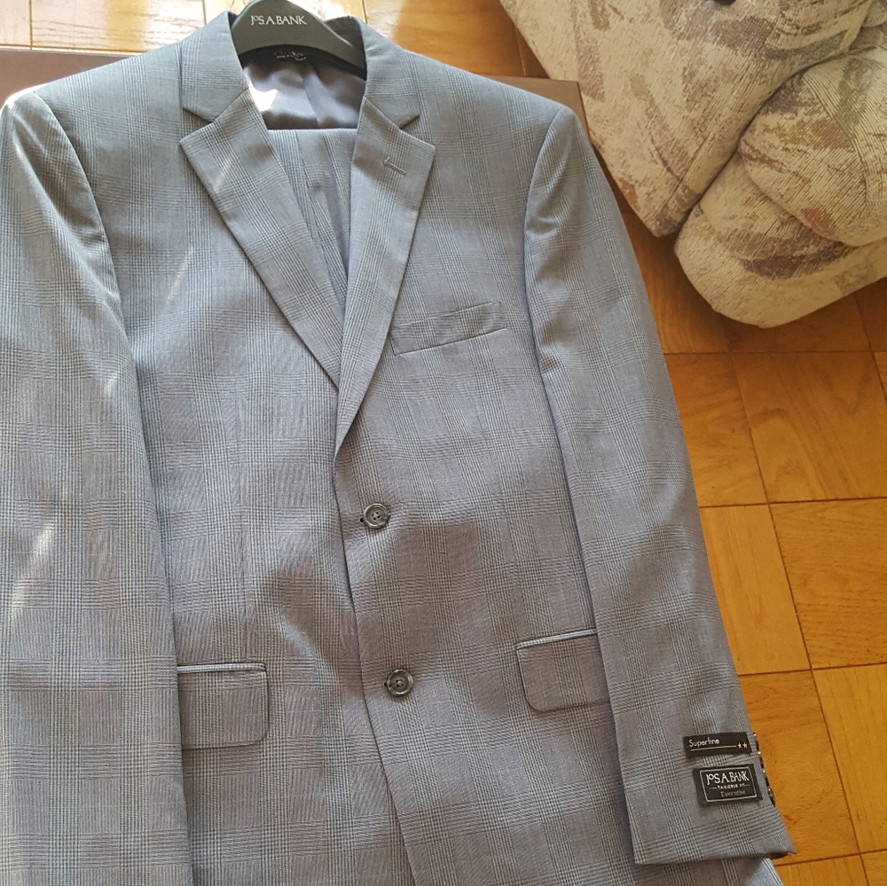 Suit size 42L/36W